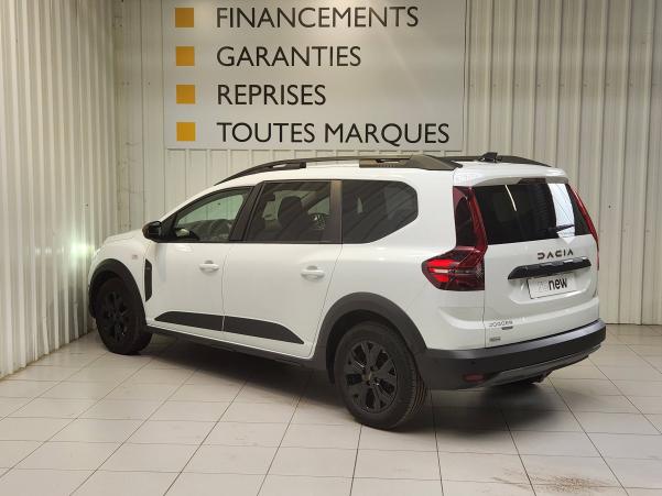 Vente en ligne Dacia Jogger  Hybrid 140 5 places au prix de 23 499 €