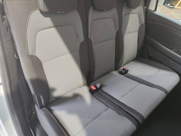 Vente en ligne Dacia Jogger  Hybrid 140 5 places au prix de 23 499 €