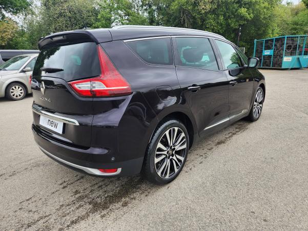 Vente en ligne Renault Grand Scenic 4 Grand Scenic Blue dCi 150 EDC au prix de 21 499 €