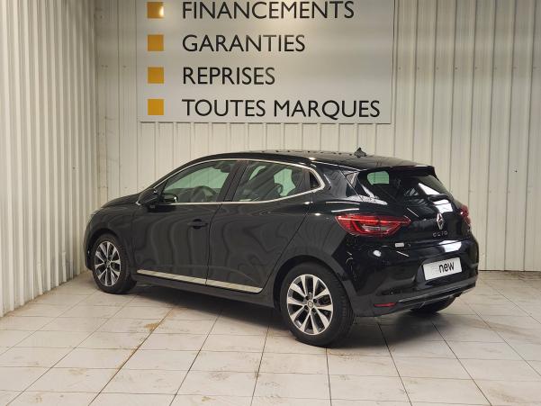 Vente en ligne Renault Clio 5 Clio E-Tech 140 au prix de 17 999 €