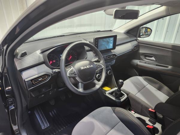 Vente en ligne Dacia Sandero  ECO-G 100 au prix de 18 150 €