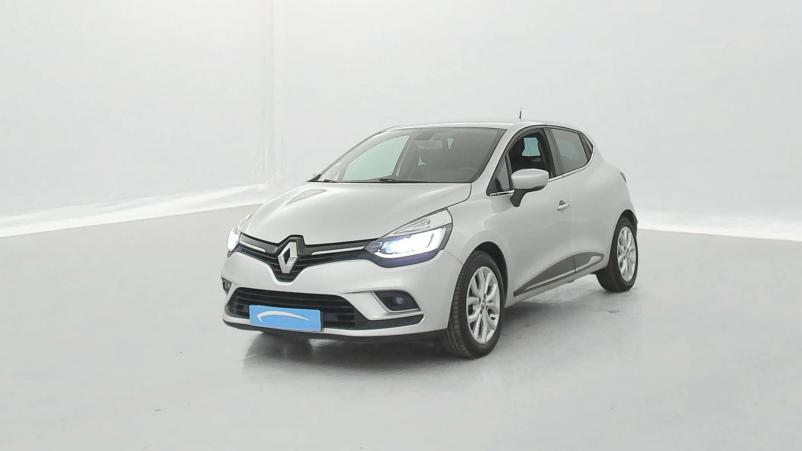 Vente en ligne Renault Clio 4 Clio TCe 90 E6C au prix de 12 999 €