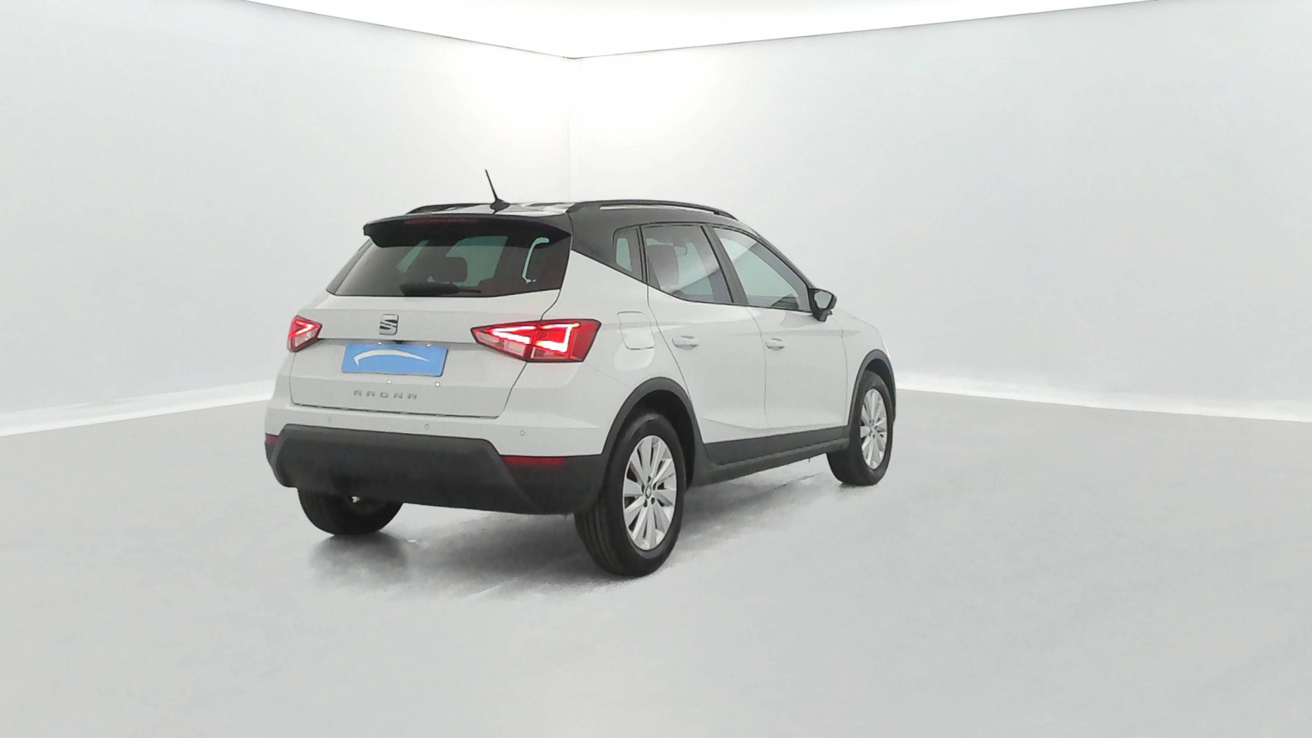 Vente en ligne Seat Arona  1.0 TSI 110 ch Start/Stop BVM6 au prix de 14 499 €