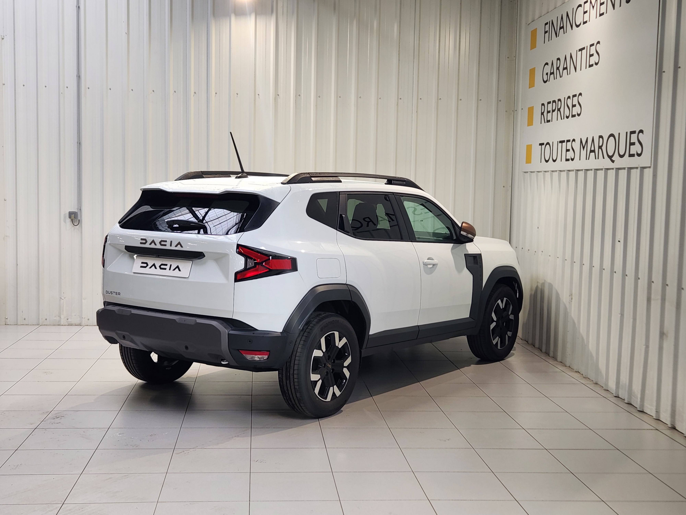 Vente en ligne Dacia Duster  ECO-G 100 au prix de 23 940 €