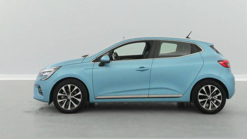 Vente en ligne Renault Clio 5 Clio E-Tech 140 - 21N au prix de 19 499 €