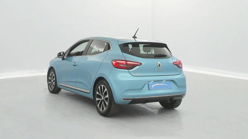 Vente en ligne Renault Clio 5 Clio E-Tech 140 - 21N au prix de 19 499 €