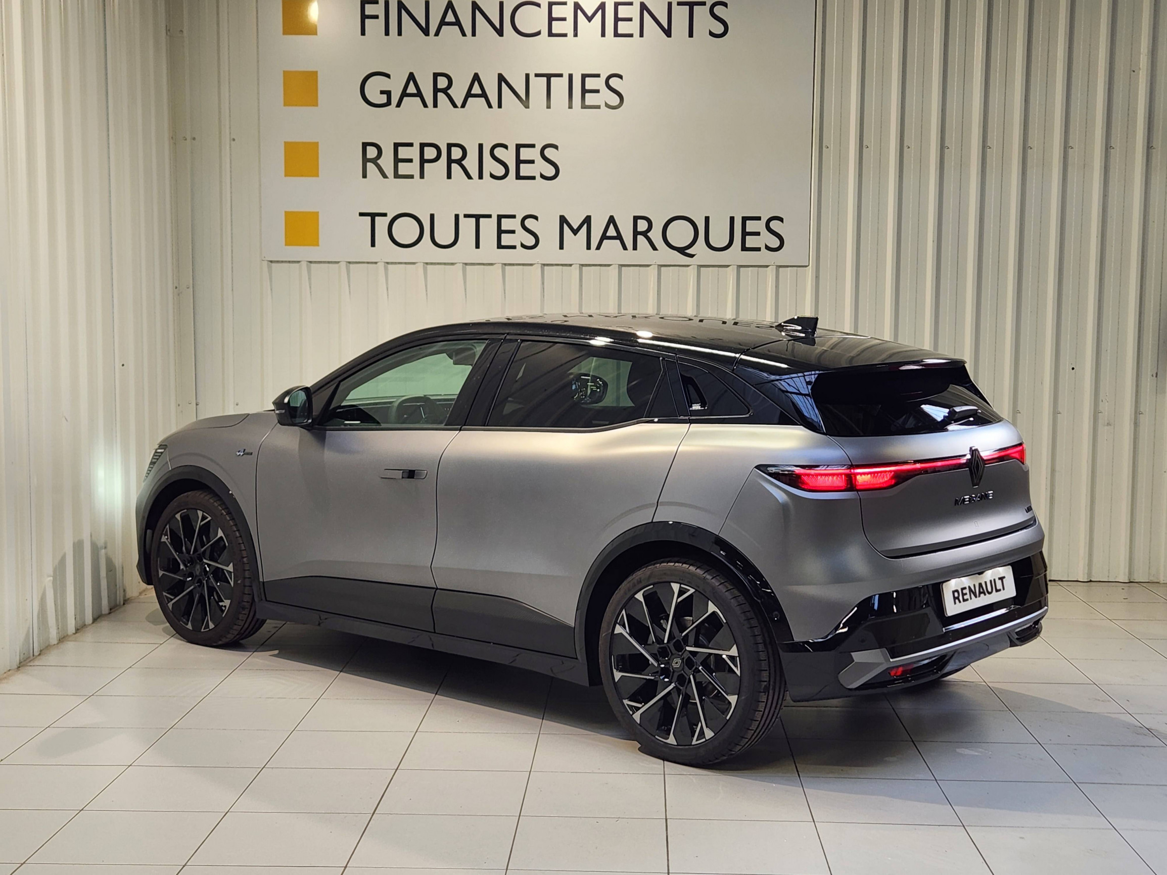 Vente en ligne Renault Megane E-Tech  220 ch autonomie confort au prix de 40 790 €
