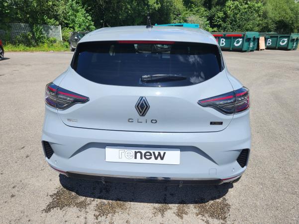 Vente en ligne Renault Clio 5 Clio E-Tech full hybrid 145 au prix de 21 599 €