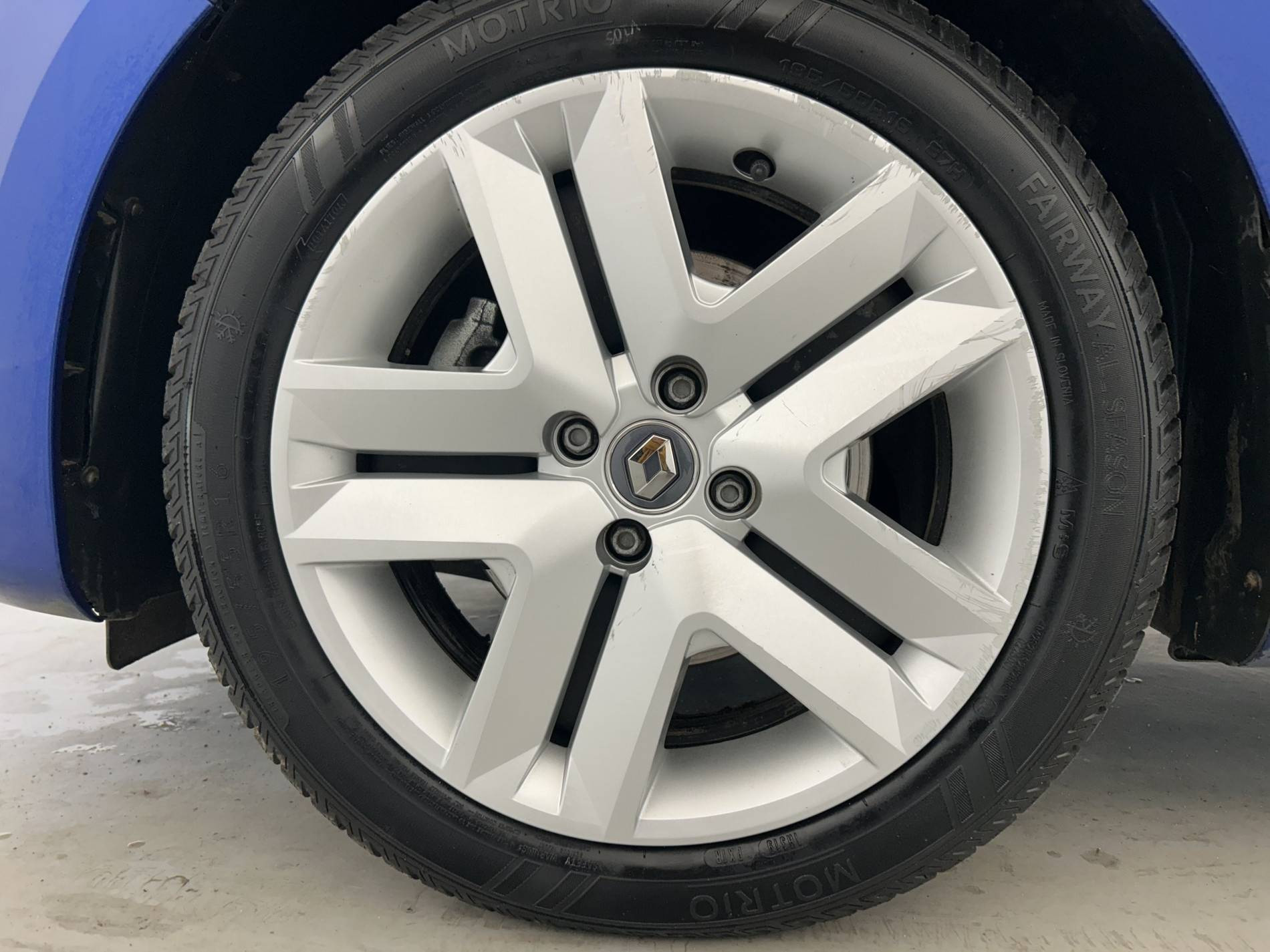 Vente en ligne Renault Clio 5 Clio Blue dCi 100 - 21N au prix de 13 890 €