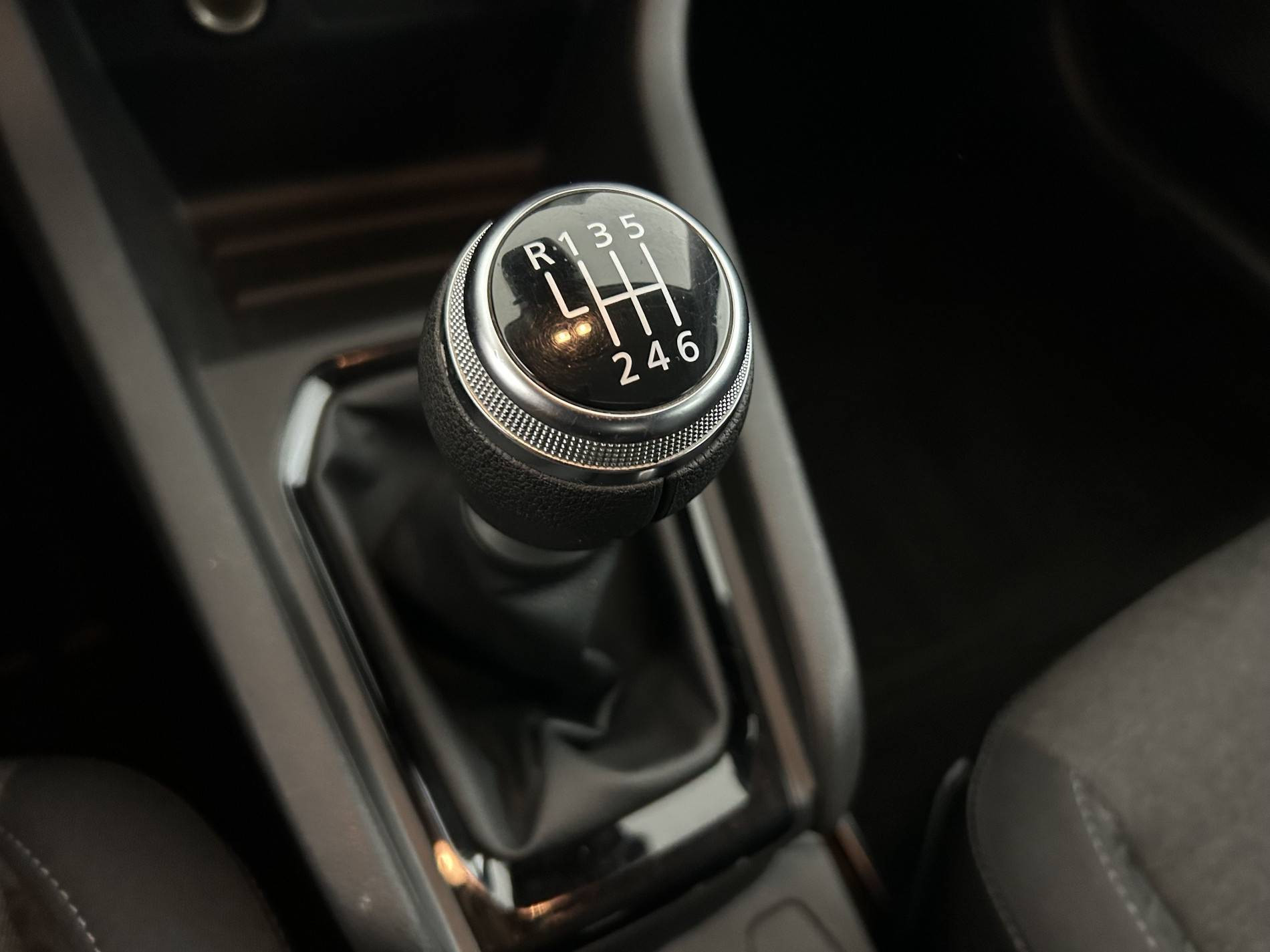 Vente en ligne Renault Clio 5 Clio Blue dCi 100 - 21N au prix de 13 890 €