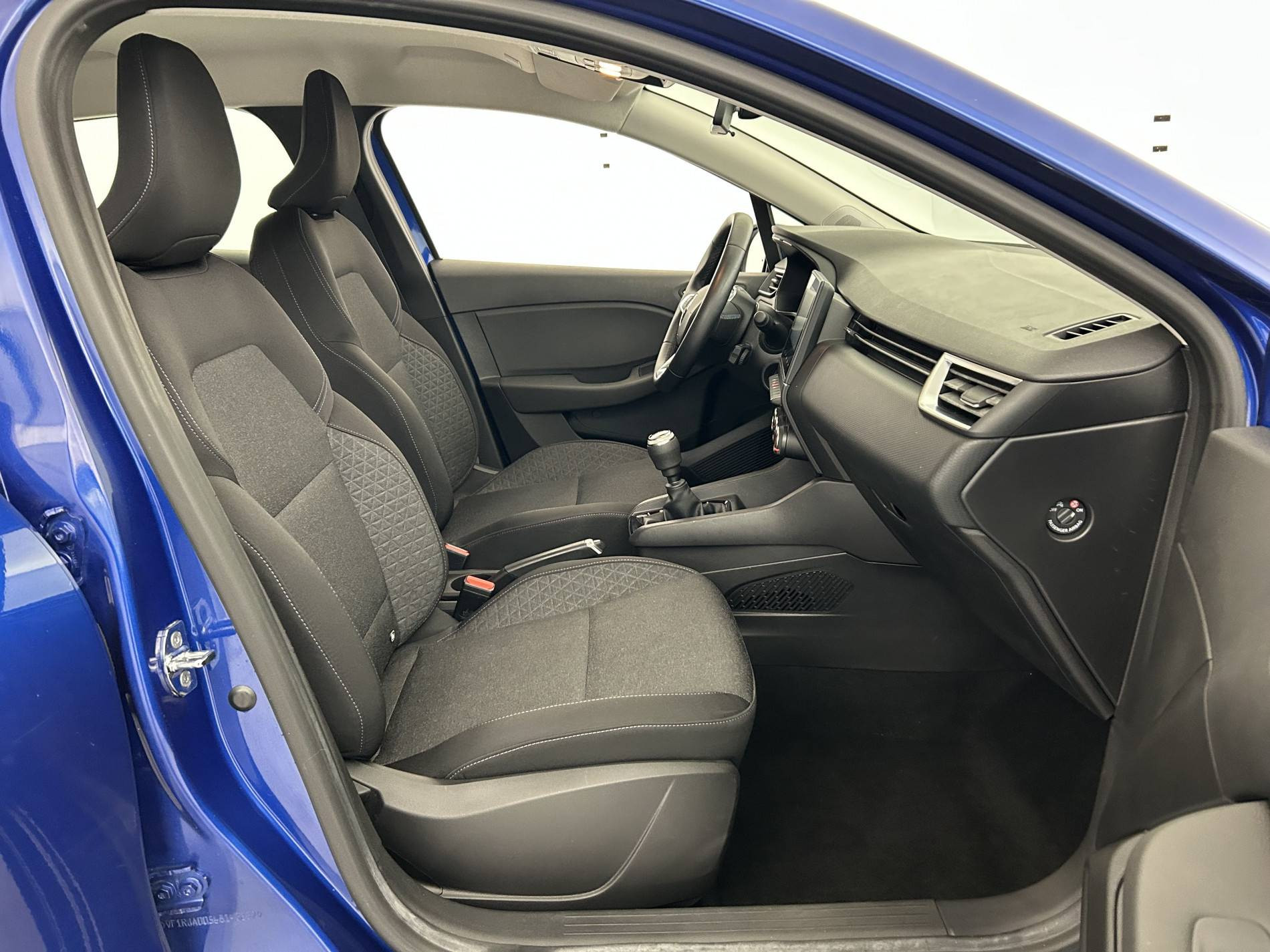 Vente en ligne Renault Clio 5 Clio Blue dCi 100 - 21N au prix de 13 890 €
