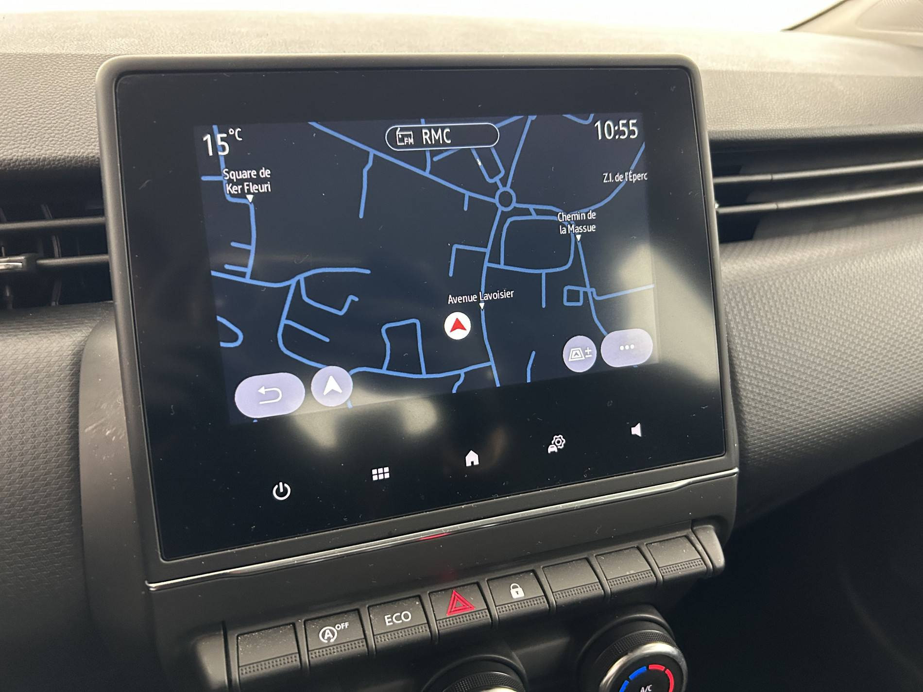 Vente en ligne Renault Clio 5 Clio Blue dCi 100 - 21N au prix de 13 890 €