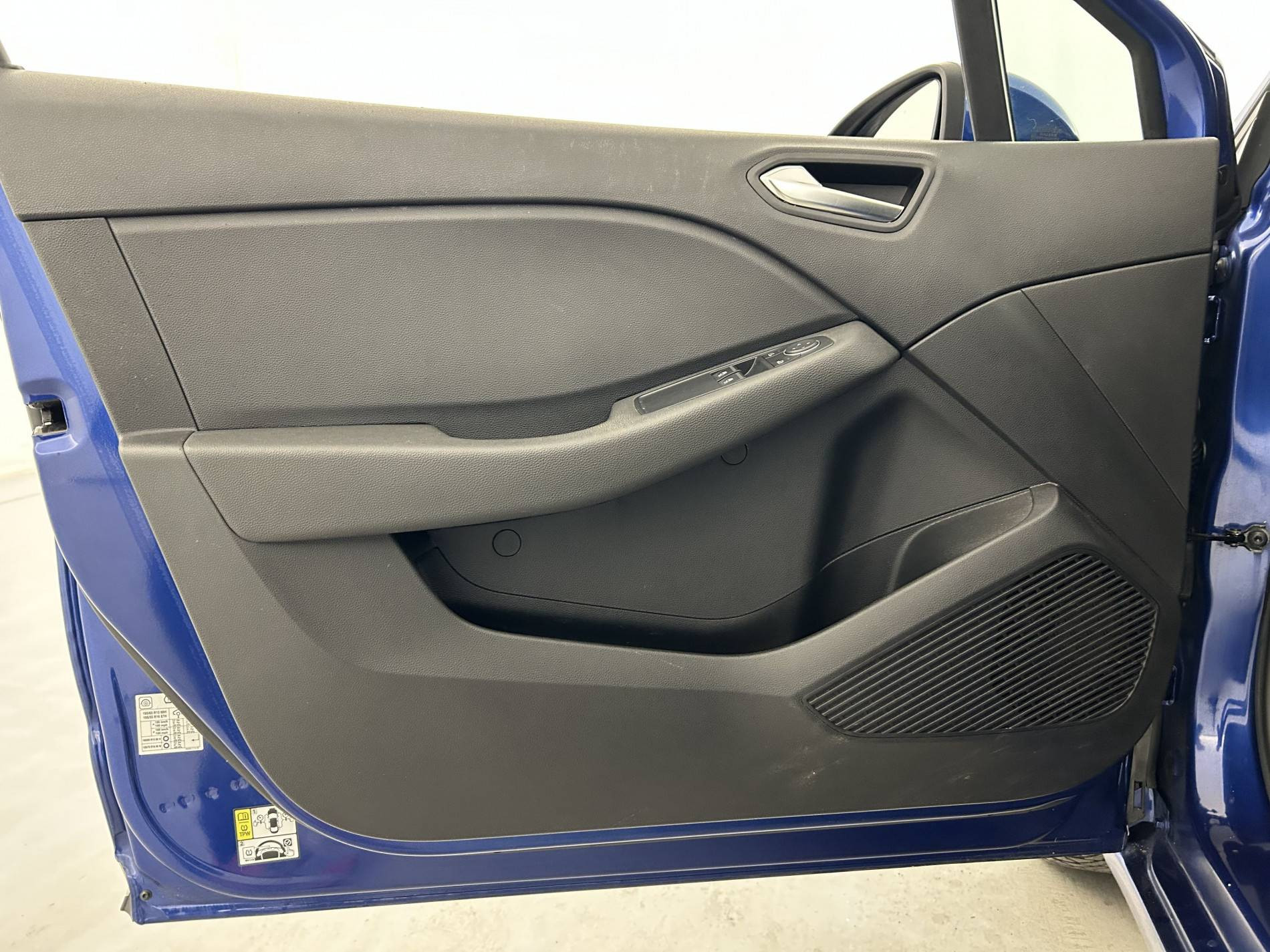 Vente en ligne Renault Clio 5 Clio Blue dCi 100 - 21N au prix de 13 890 €