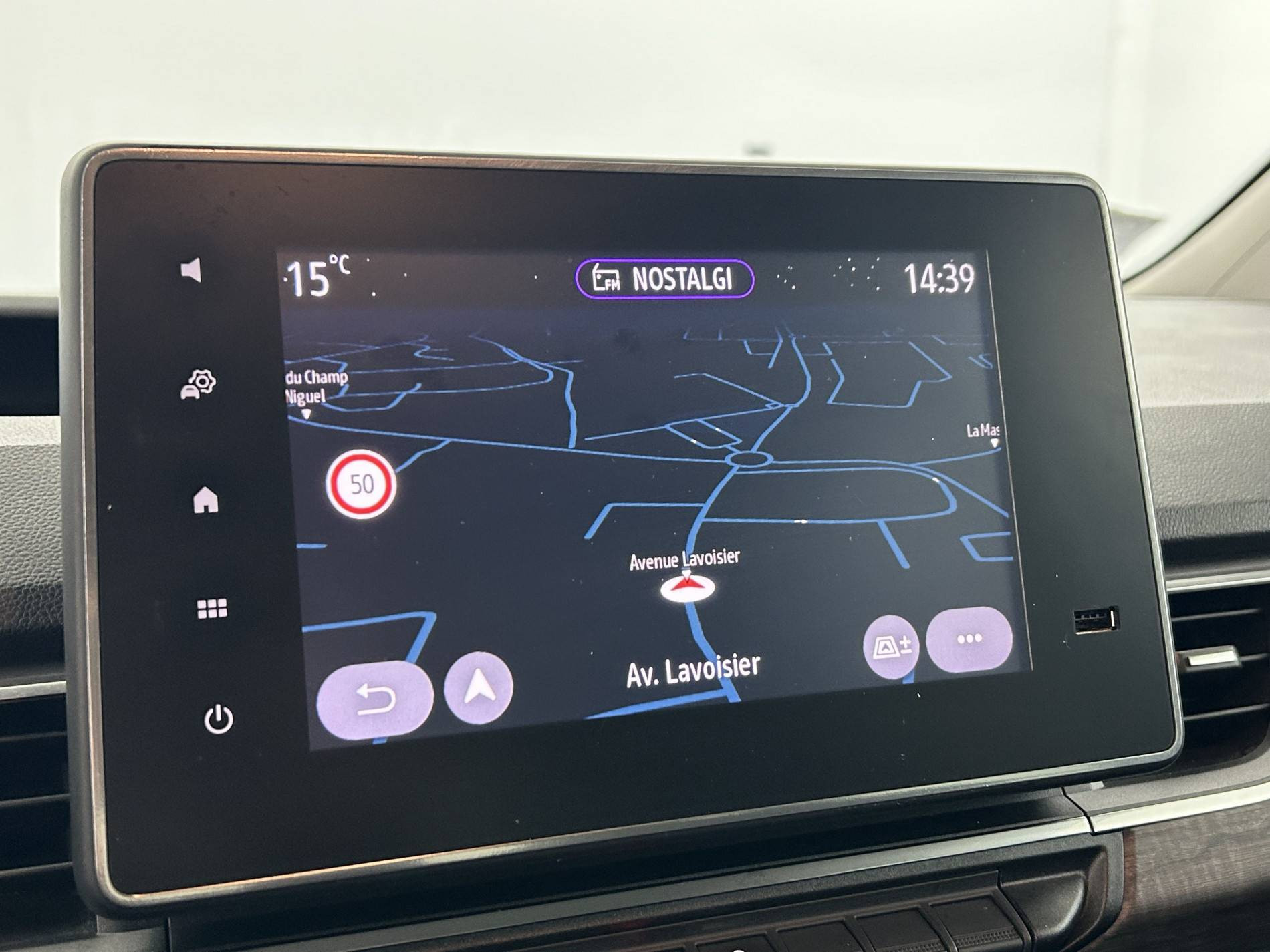 Vente en ligne Renault Kangoo  Blue dCi 95 au prix de 21 499 €