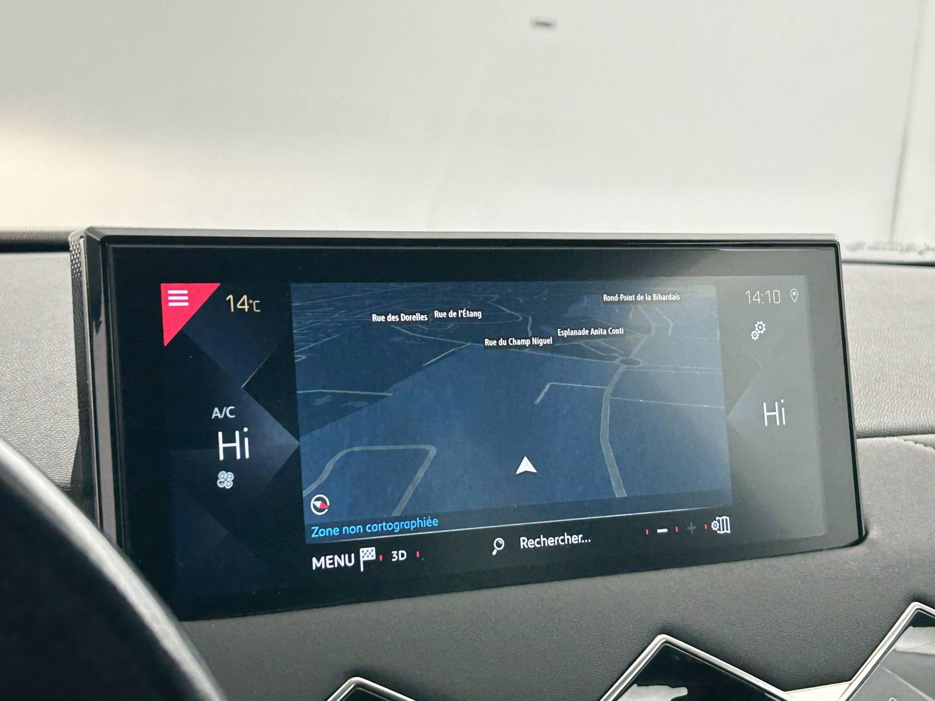 Vente en ligne Ds Ds3 Crossback DS3 Crossback BlueHDi 130 EAT8 au prix de 19 890 €