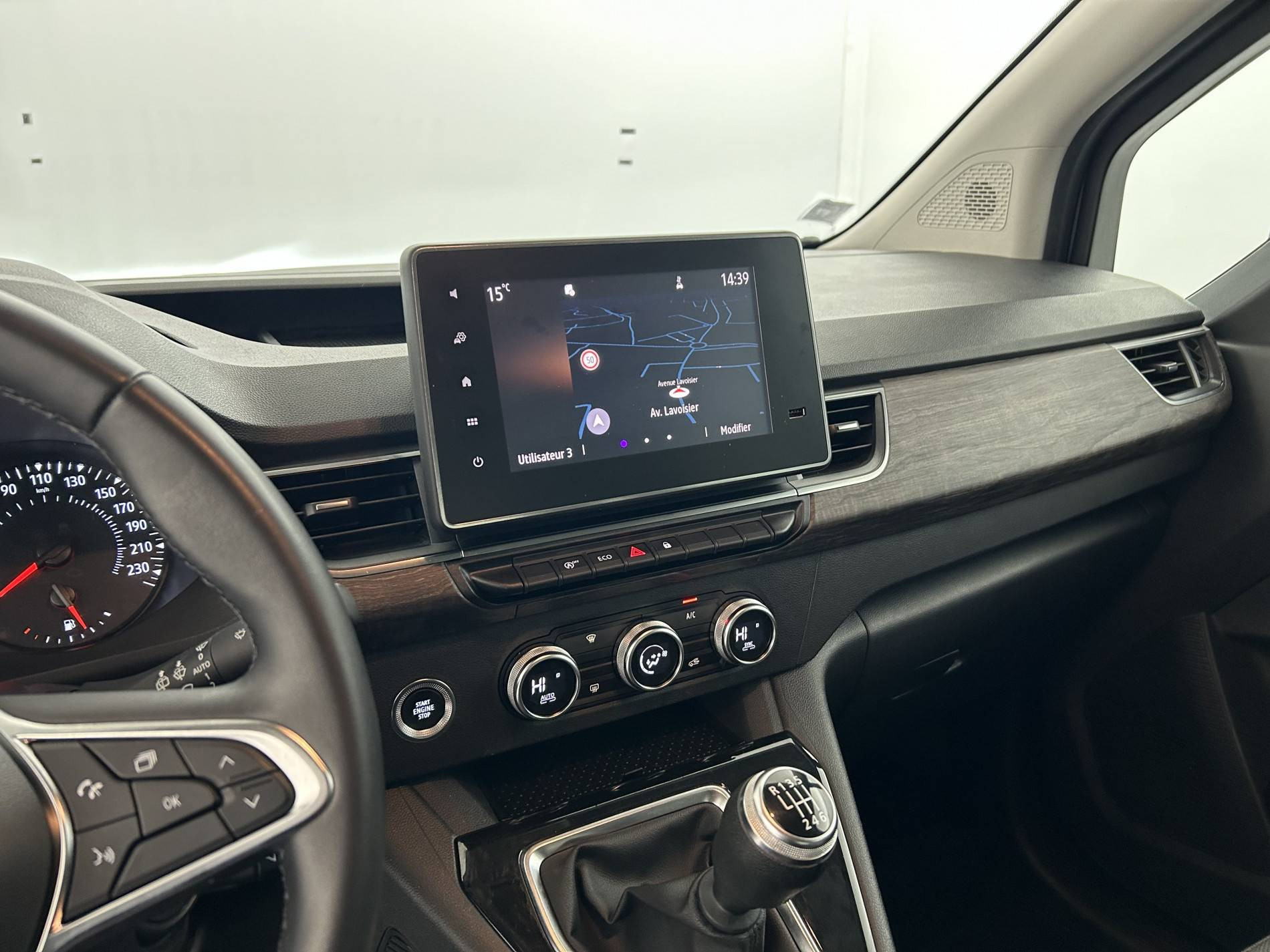 Vente en ligne Renault Kangoo  Blue dCi 95 au prix de 21 499 €