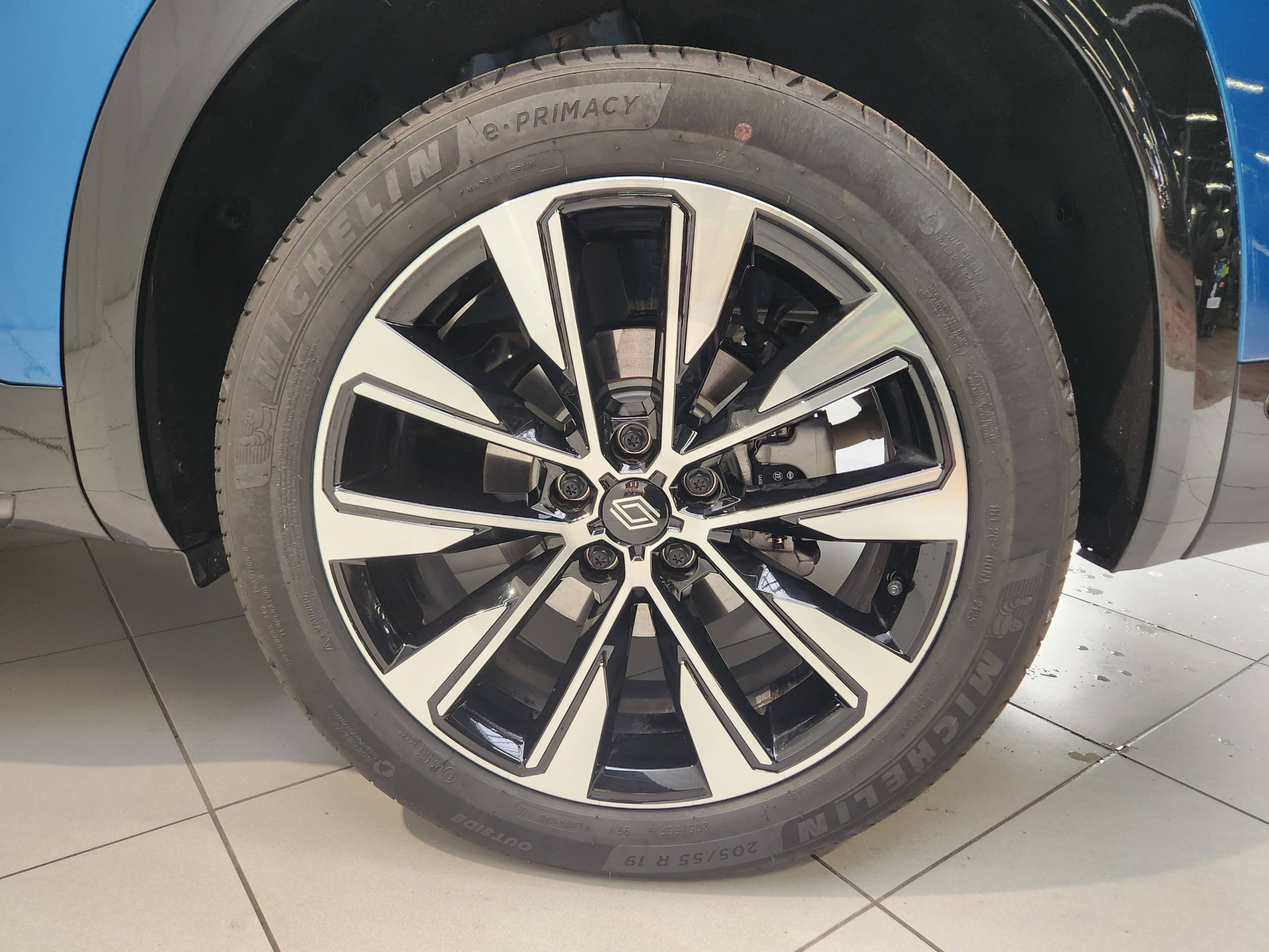 Vente en ligne Renault Austral  full hybrid E-Tech 200 ch au prix de 37 990 €