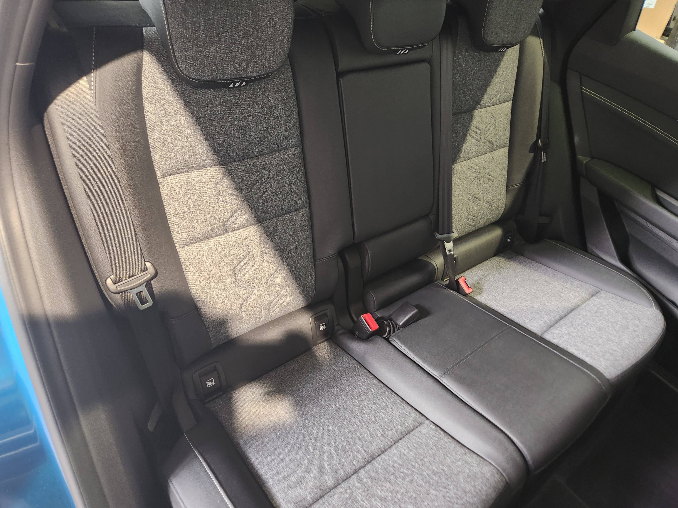 Vente en ligne Renault Austral  full hybrid E-Tech 200 ch au prix de 37 990 €