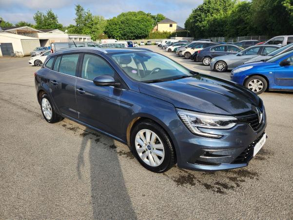 Vente en ligne Renault Megane 4 Estate Mégane IV Estate E-TECH Plug-In Hybride 160 - 21N au prix de 17 699 €