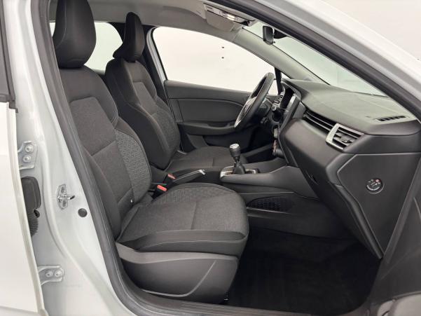 Vente en ligne Renault Clio 5 Clio Blue dCi 85 au prix de 13 480 €