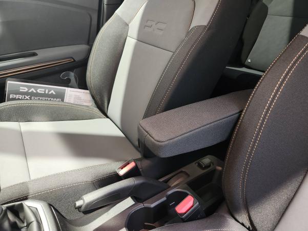 Vente en ligne Dacia Jogger  ECO-G 100 5 places GSR2 au prix de 21 890 €