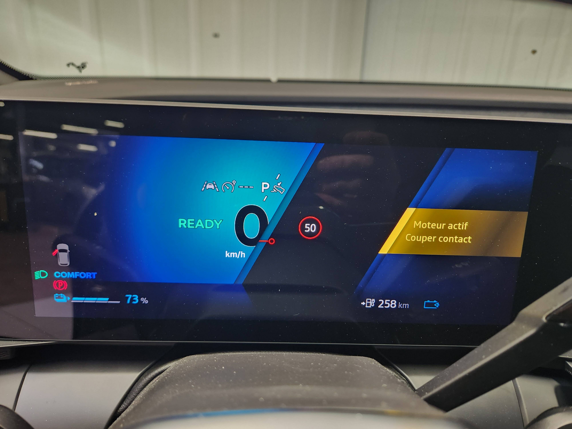 Vente en ligne Renault Megane E-Tech  220 ch autonomie confort GSR2 au prix de 40 990 €