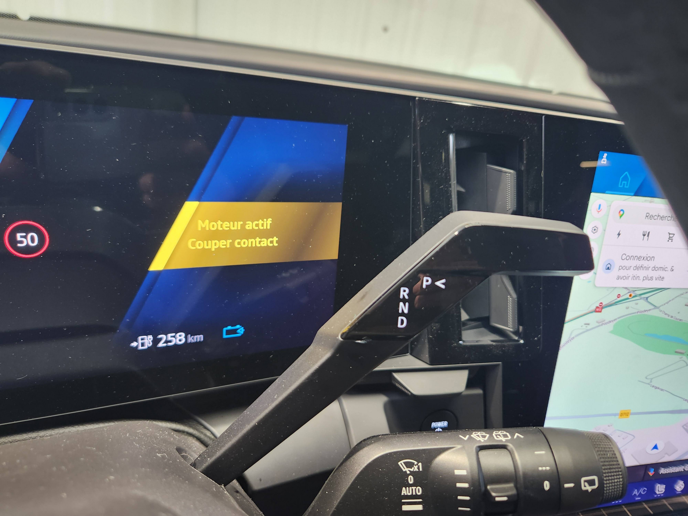 Vente en ligne Renault Megane E-Tech  220 ch autonomie confort GSR2 au prix de 40 990 €