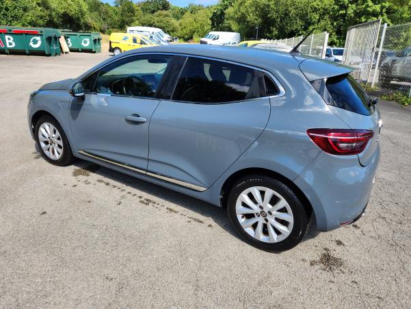 Vente en ligne Renault Clio 5 Clio TCe 130 EDC FAP au prix de 15 999 €
