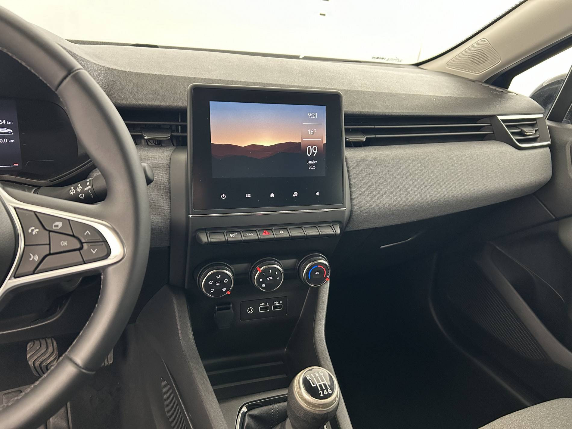 Vente en ligne Renault Clio 5 Clio dCi 100 au prix de 15 999 €