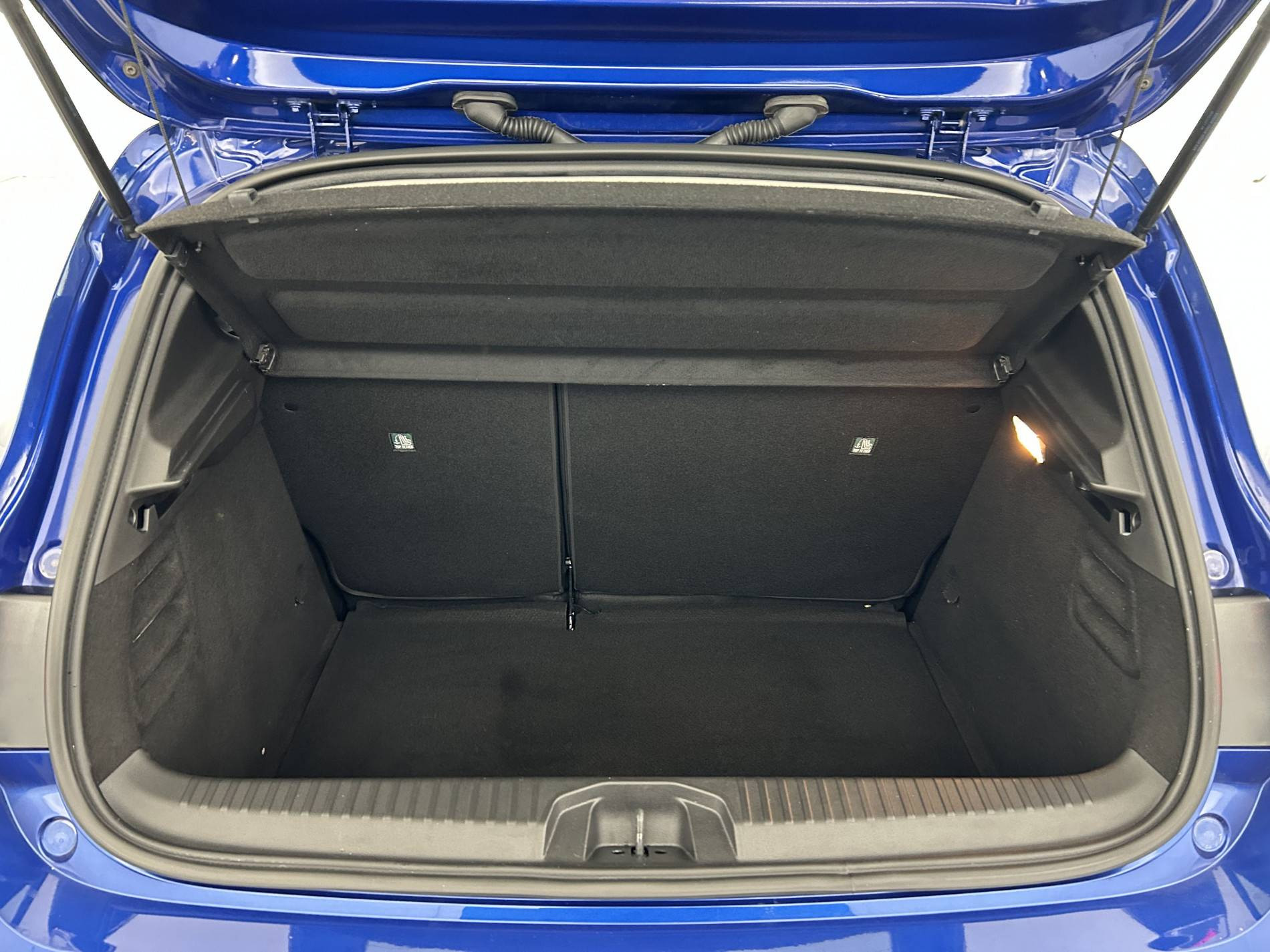 Vente en ligne Renault Clio 5 Clio dCi 100 au prix de 15 999 €