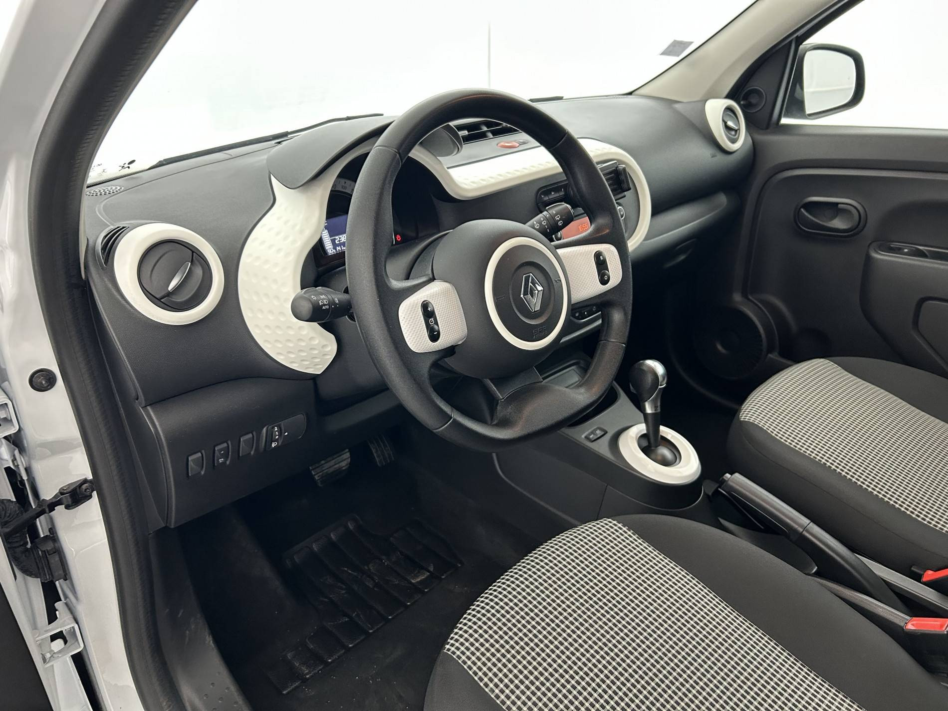 Vente en ligne Renault Twingo Electrique Twingo III Achat Intégral - 21 au prix de 9 890 €