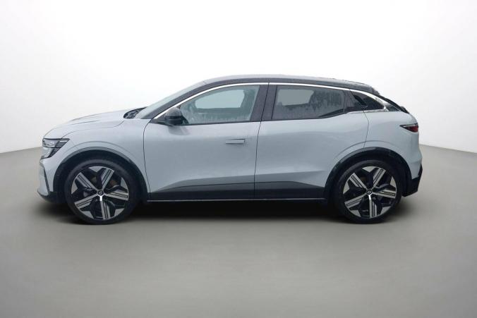 Vente en ligne Renault Megane E-Tech  EV60 220 ch super charge au prix de 24 999 €
