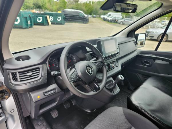 Vente en ligne Renault Trafic  L1 dCi 150 Energy S&S au prix de 32 999 €