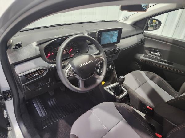 Vente en ligne Dacia Sandero  ECO-G 100 au prix de 17 390 €