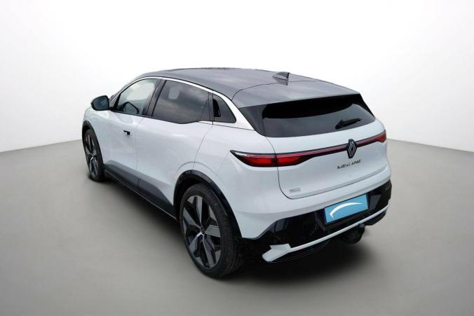 Vente en ligne Renault Megane E-Tech  EV60 220 ch super charge au prix de 26 999 €