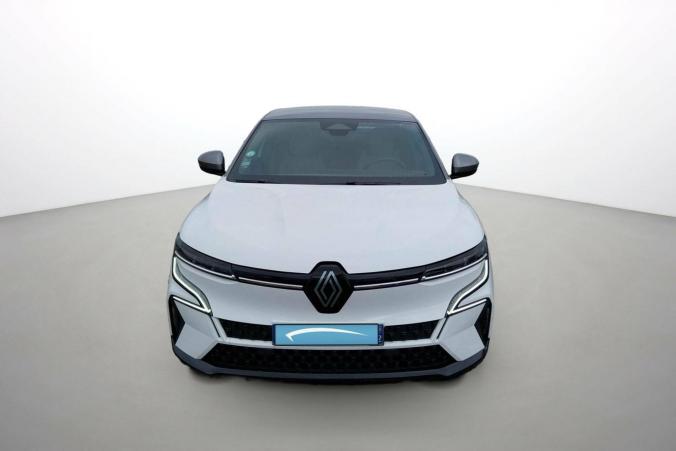 Vente en ligne Renault Megane E-Tech  EV60 220 ch super charge au prix de 26 999 €