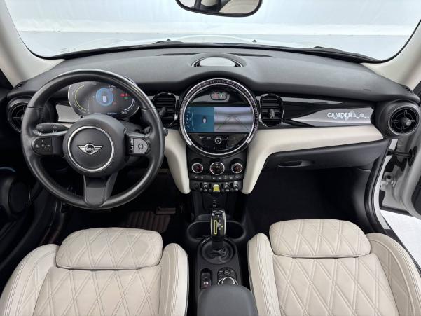 Vente en ligne Mini Mini Hatch 3 Portes Cooper SE 184 ch au prix de 18 890 €