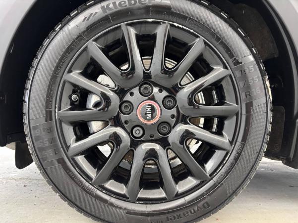 Vente en ligne Mini Mini Hatch 3 Portes Cooper SE 184 ch au prix de 18 890 €