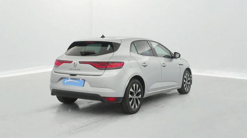 Vente en ligne Renault Megane 4 Mégane IV Berline Blue dCi 115 au prix de 18 299 €