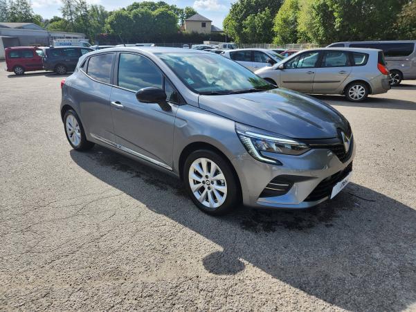 Vente en ligne Renault Clio 5 Clio E-Tech full hybrid 145 au prix de 19 999 €