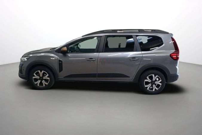 Vente en ligne Dacia Jogger  ECO-G 100 7 places au prix de 21 499 €