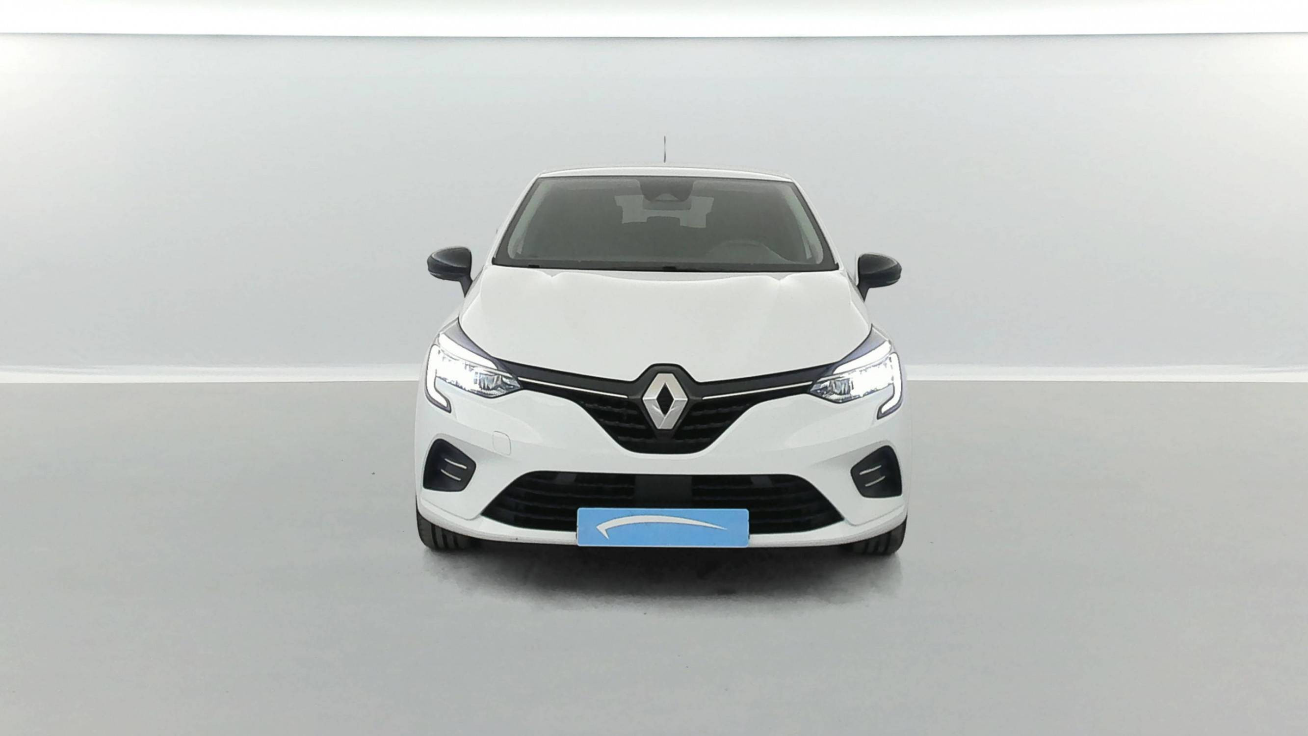 Vente en ligne Renault Clio 5 Clio E-Tech full hybrid 145 au prix de 17 499 €