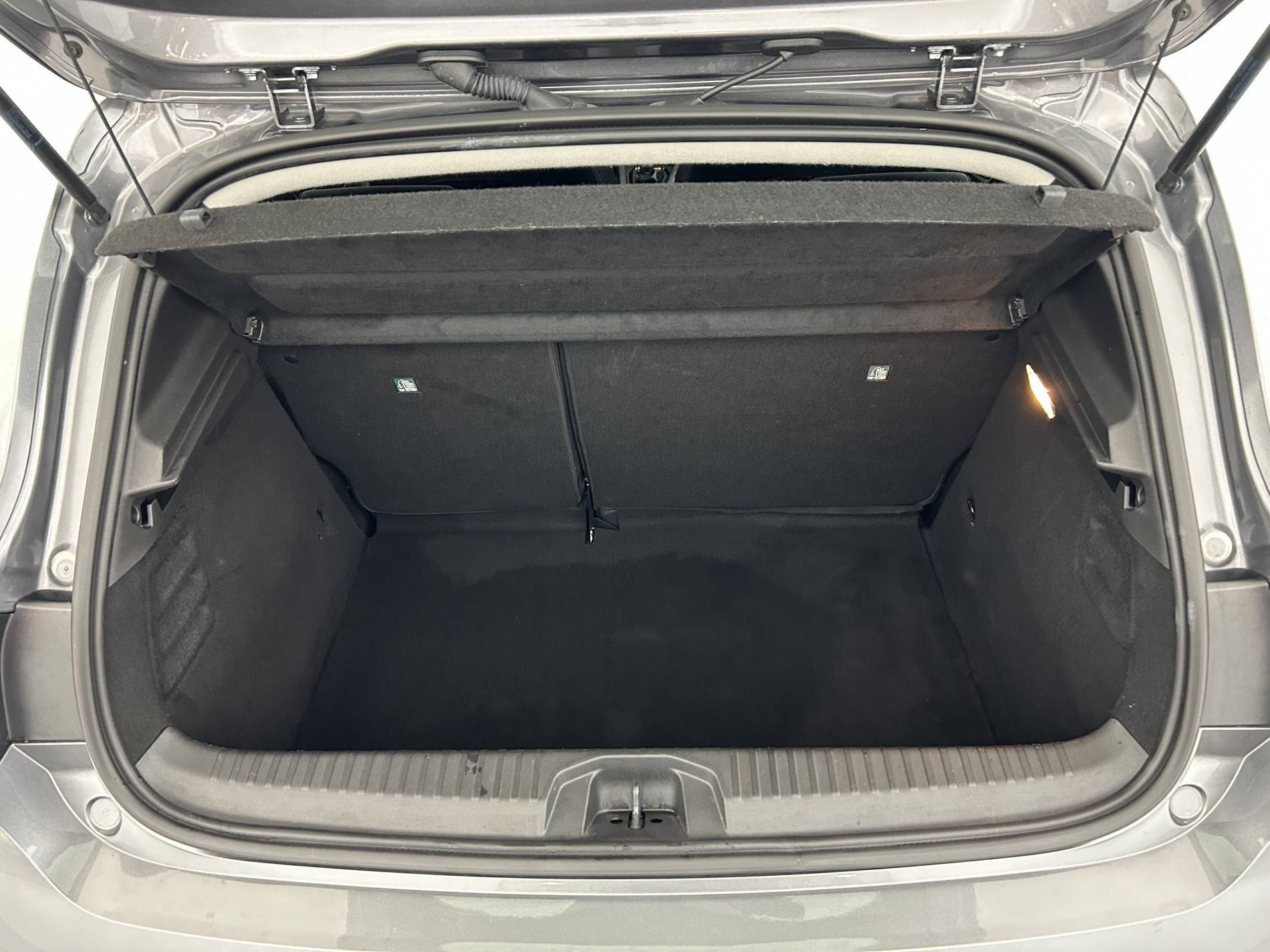 Vente en ligne Renault Clio 5 Clio TCe 90 au prix de 16 499 €