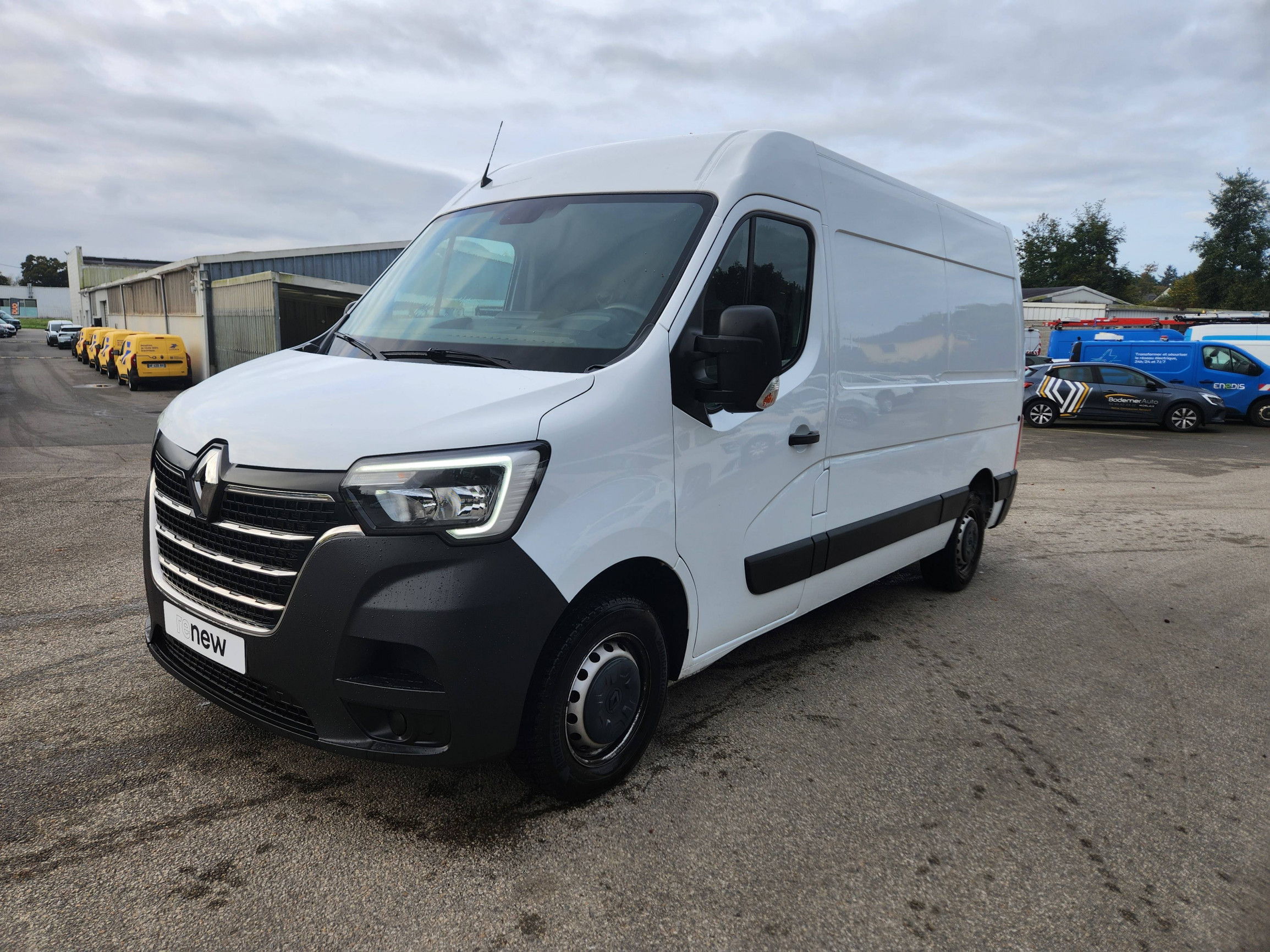 Renault Master Fourgon MASTER FGN TRAC F3300 L2H2 BLUE DCI 150 occasion de 2022 en vente à Morlaix