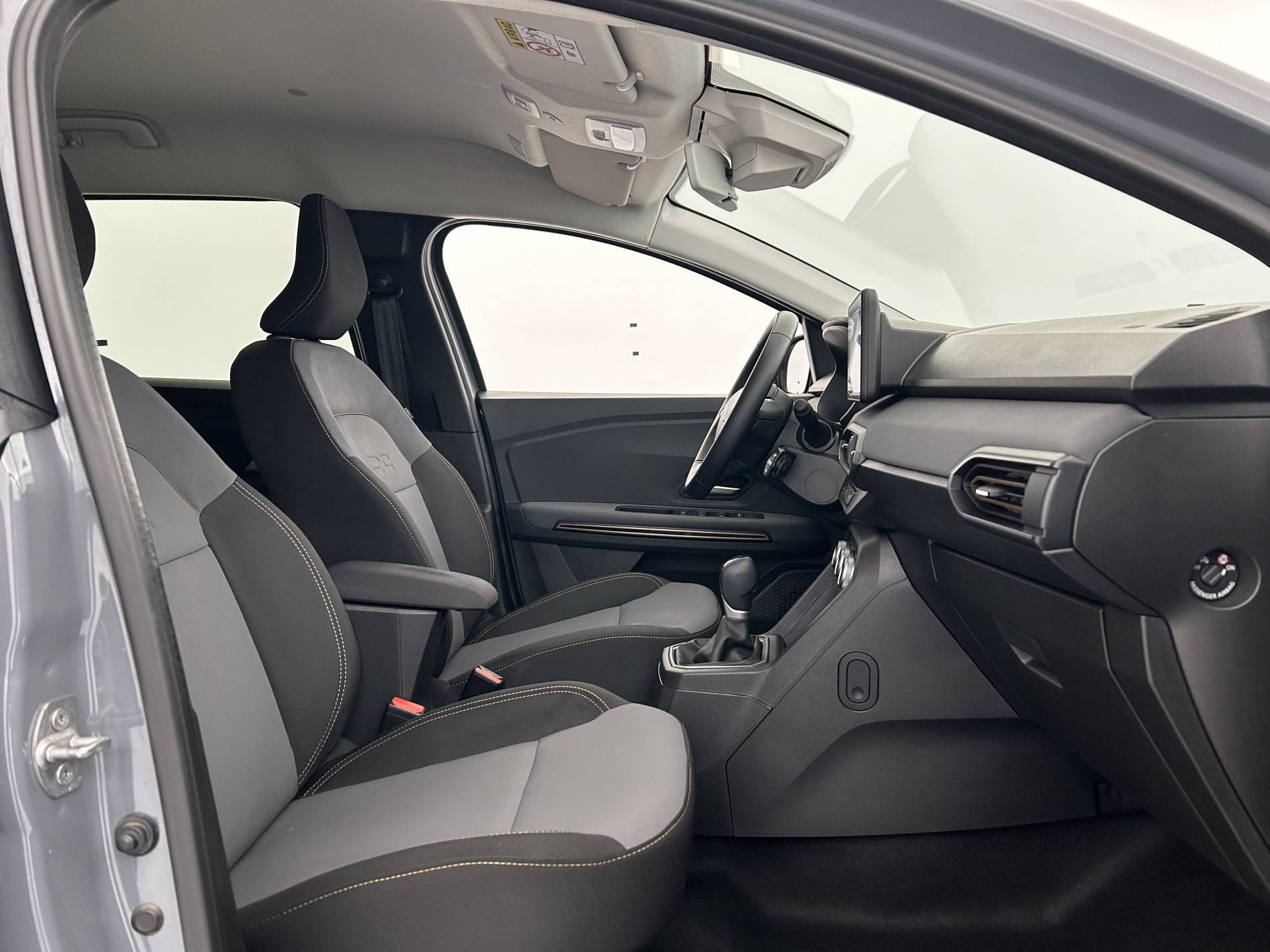 Vente en ligne Dacia Jogger  Hybrid 140 7 places GSR2 au prix de 26 890 €