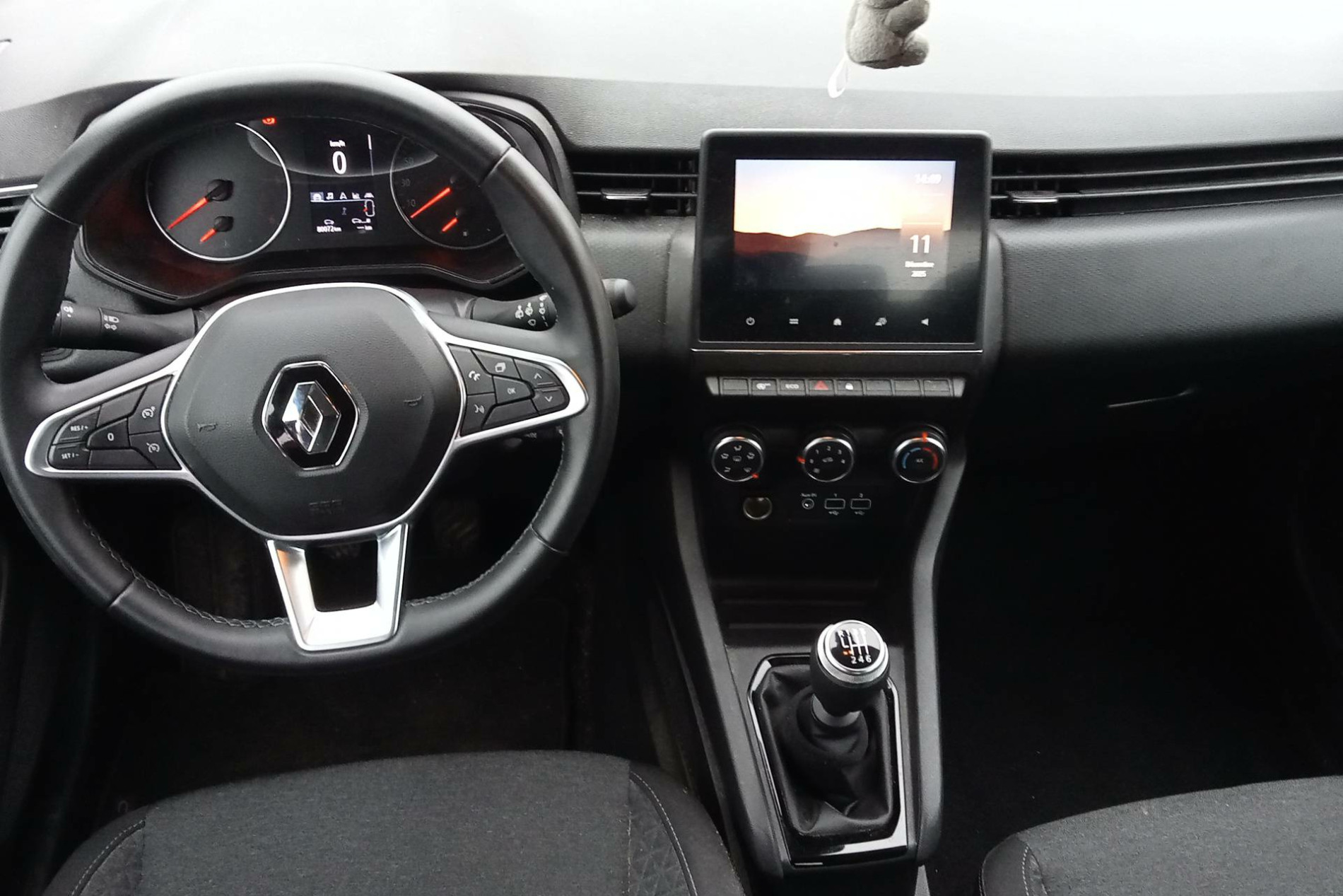 Vente en ligne Renault Clio 5 Clio Blue dCi 100 - 21N au prix de 13 890 €