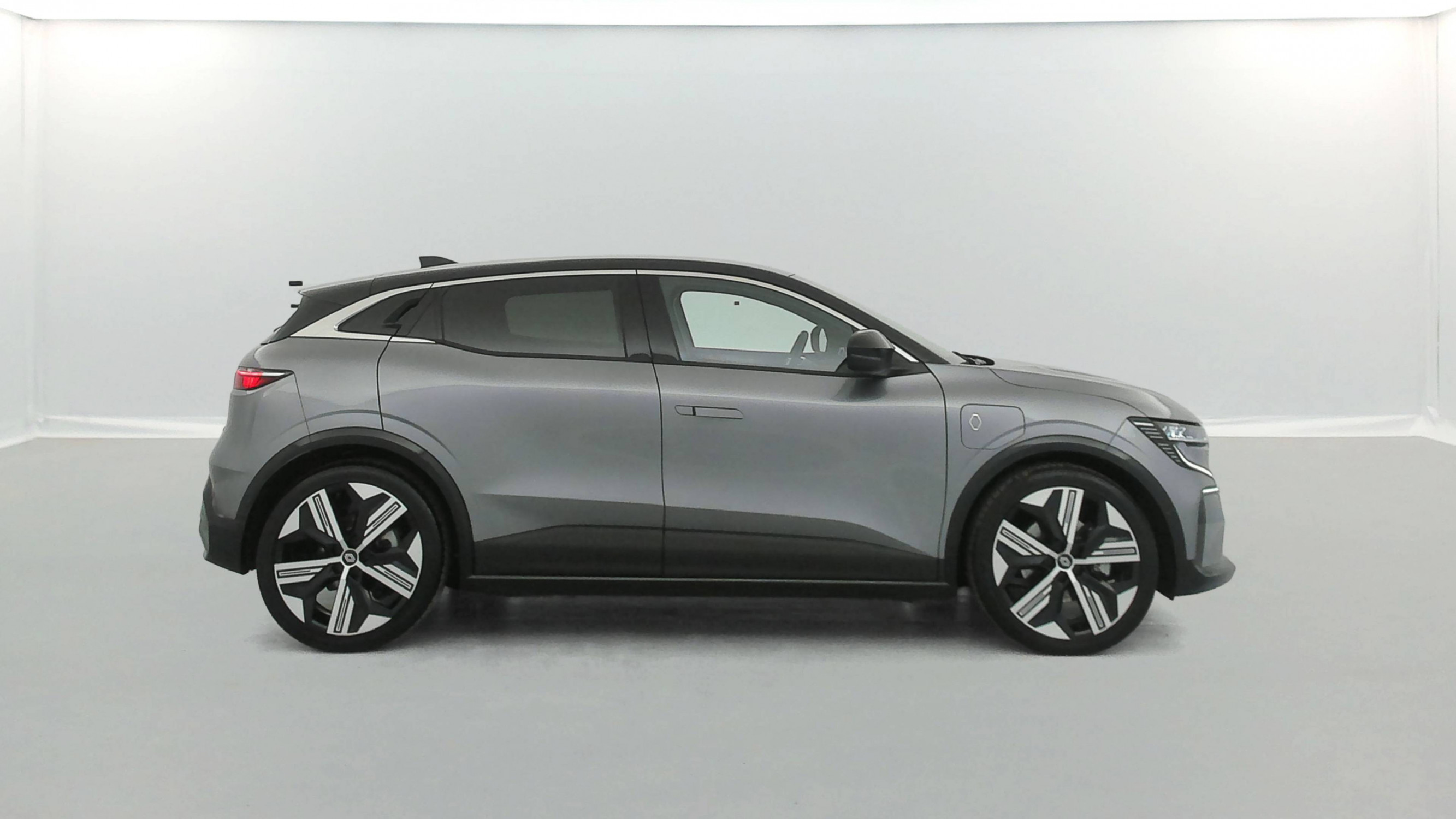 Vente en ligne Renault Megane E-Tech  220 ch autonomie confort GSR2 au prix de 35 490 €