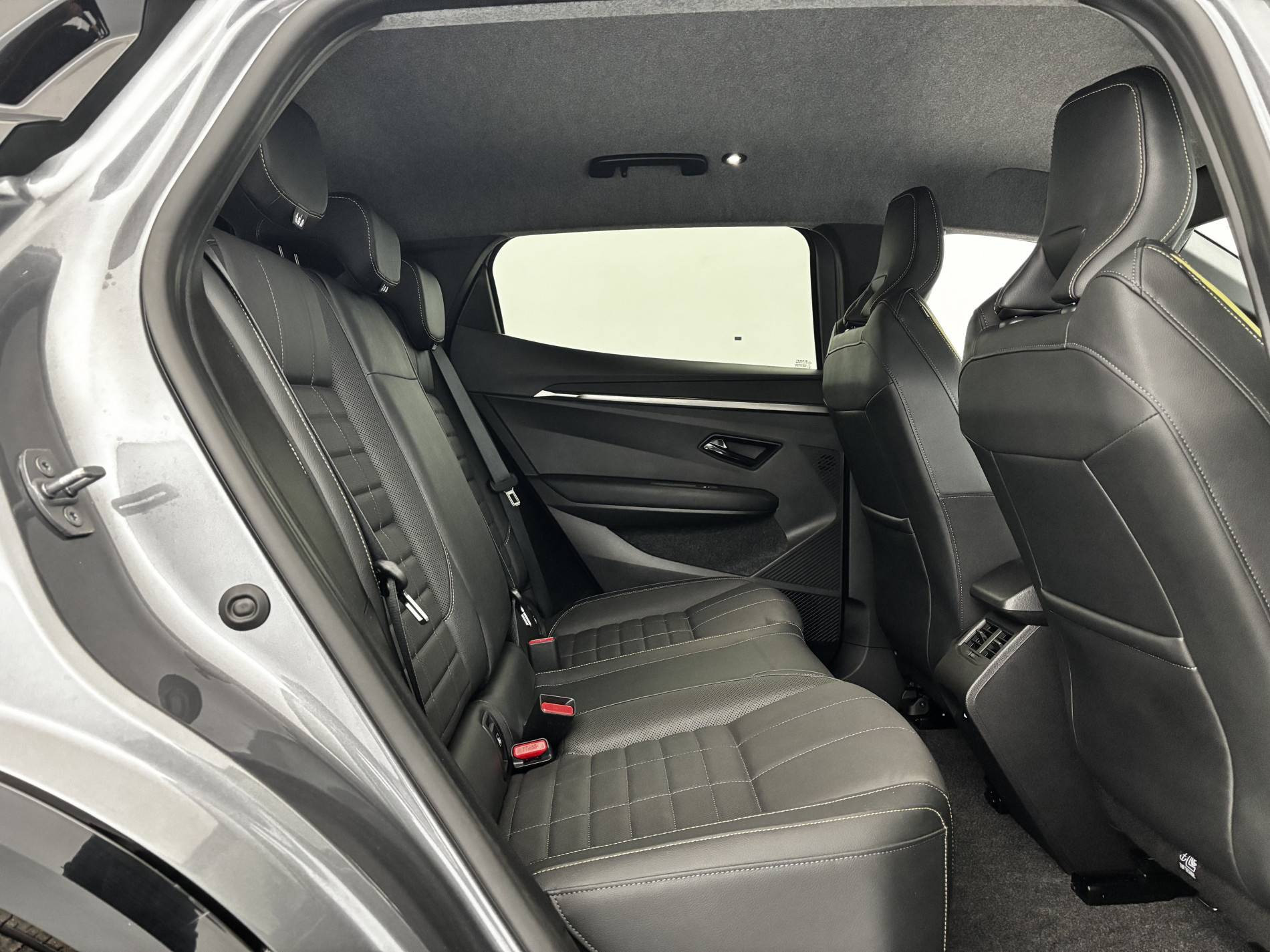 Vente en ligne Renault Megane E-Tech  220 ch autonomie confort GSR2 au prix de 35 490 €