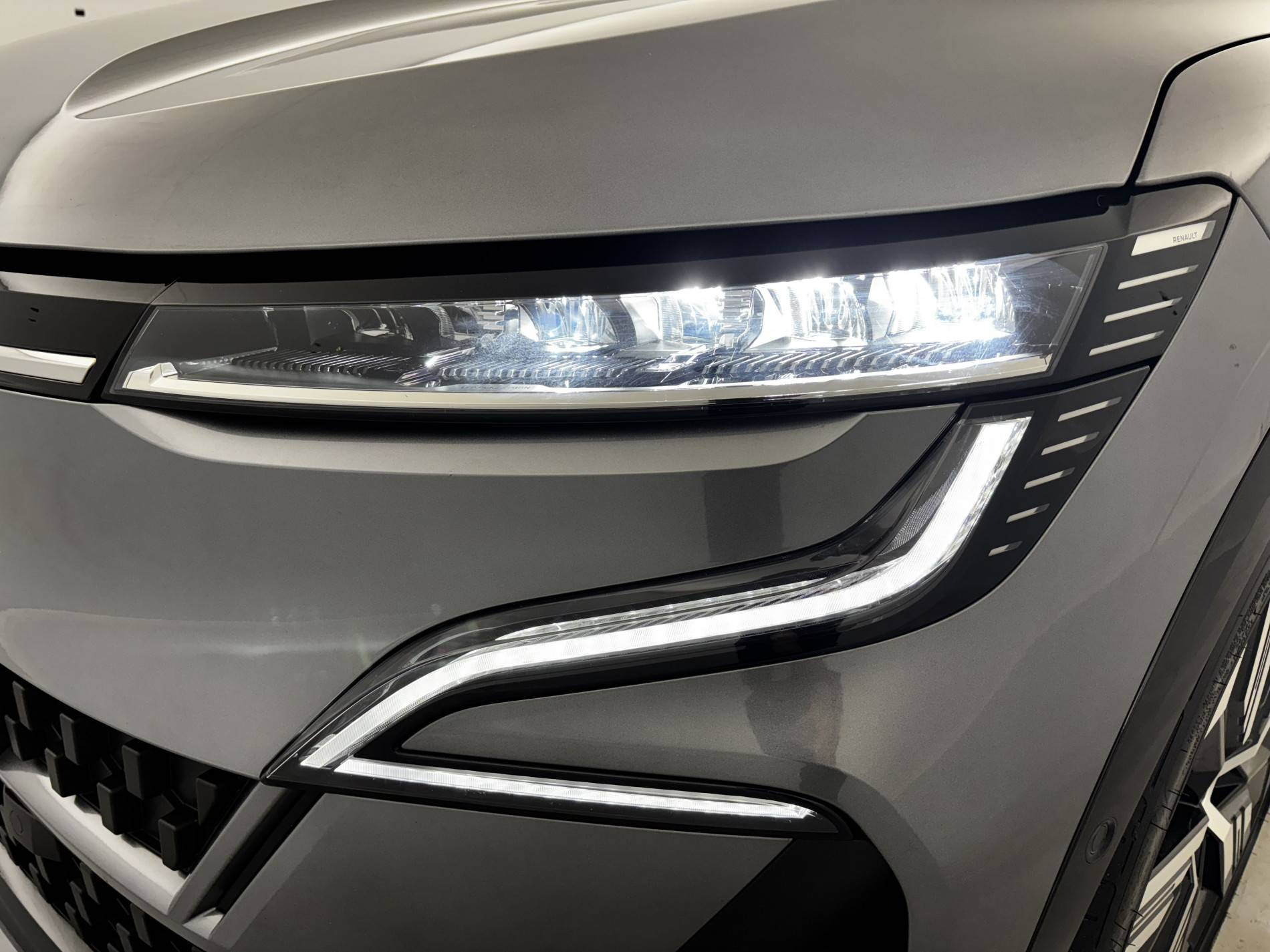 Vente en ligne Renault Megane E-Tech  220 ch autonomie confort GSR2 au prix de 35 490 €