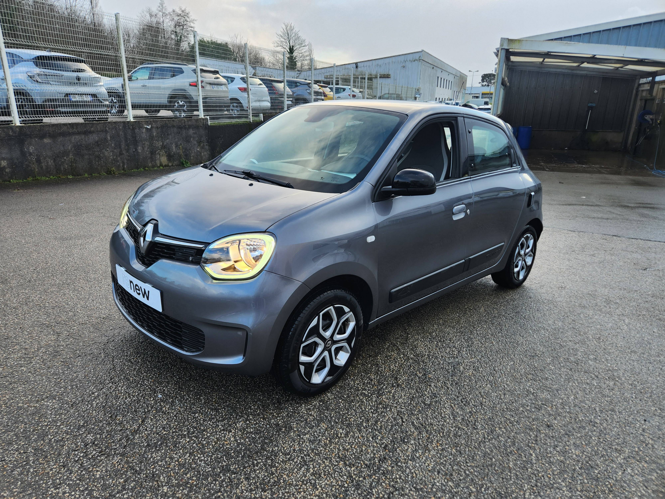 Renault Twingo 3  SCe 65 occasion de 2024 en vente à Morlaix
